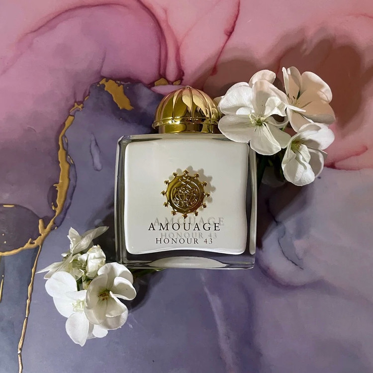 عطر ادکلن آمواج هانر 43 زنانه | Amouage Honour 43 Woman
